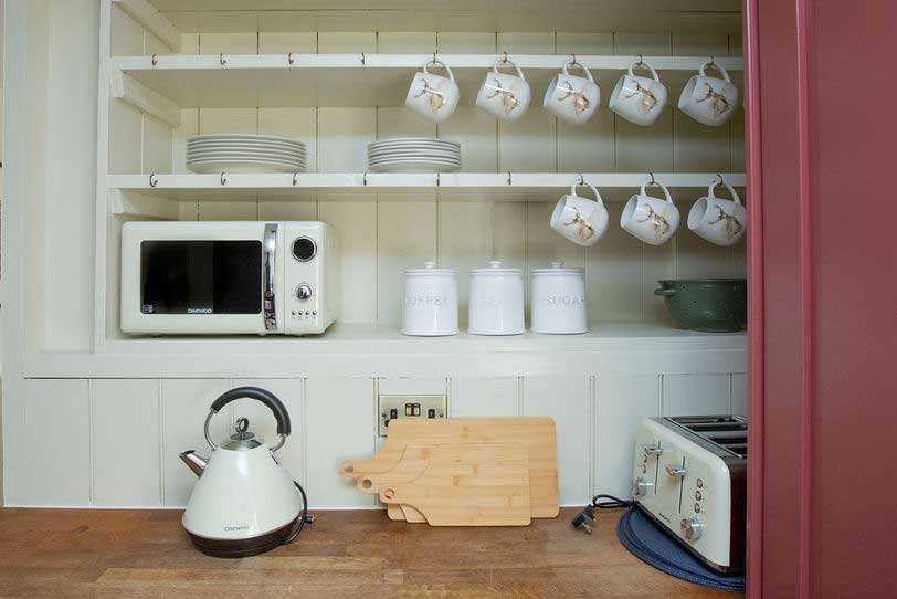 Flat-1---kitchen-detail
