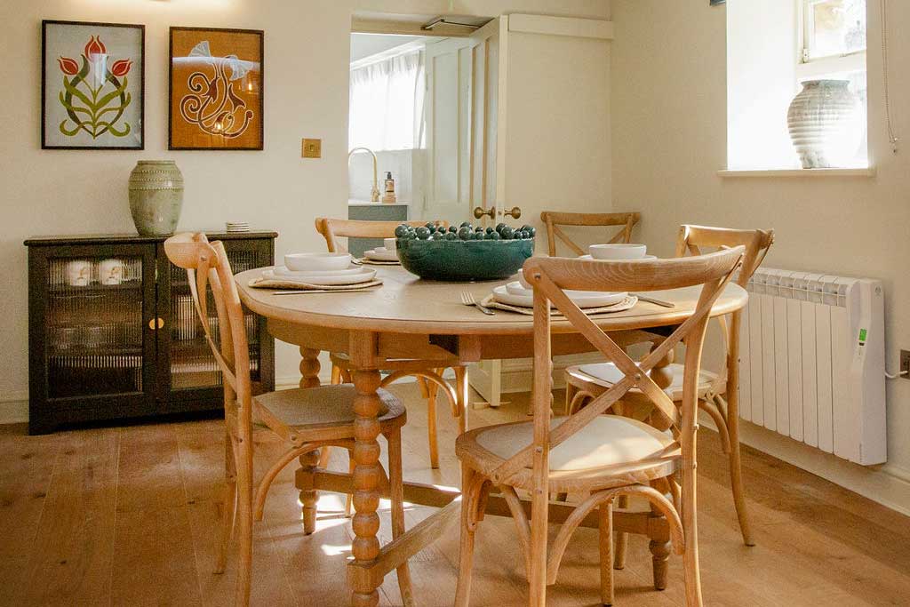 Flat-2---dining-room