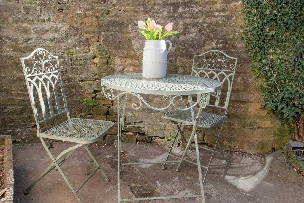 Outdoor-Terrace